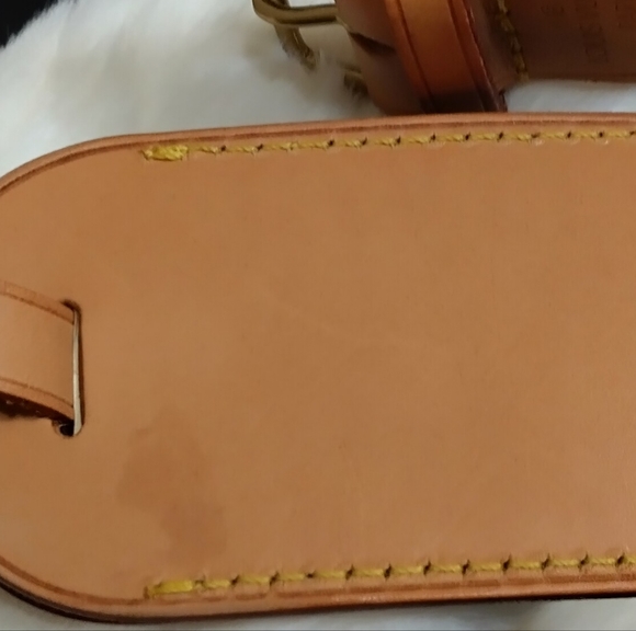 Lv Tag - Picture 2 of 2